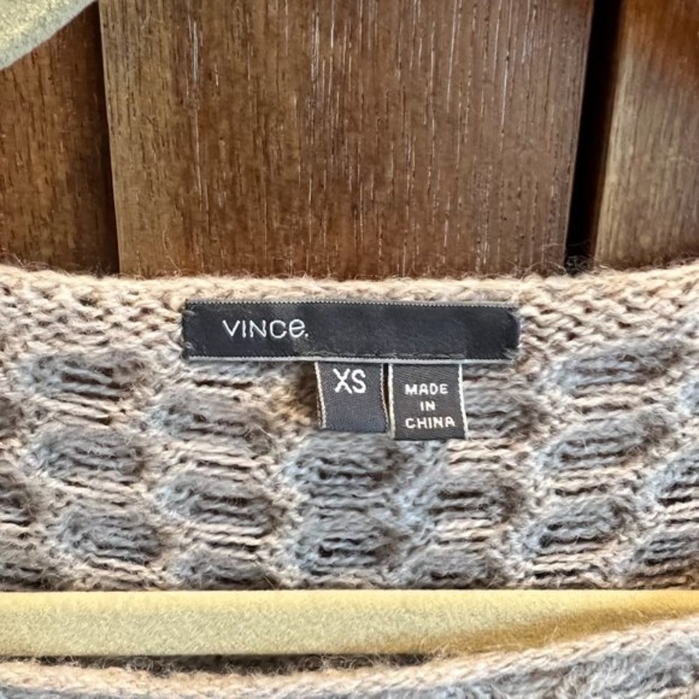 Vince sweater‎ - Picture 2 of 4